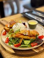 Elisabeth Downtown Apartments by UrbanRent