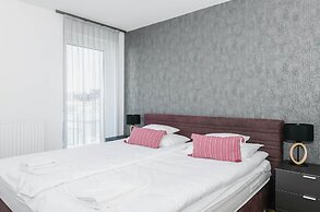 Elisabeth Downtown Apartments by UrbanRent