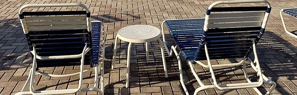 Seascape 4231 2 Bedroom Condo by RedAwning