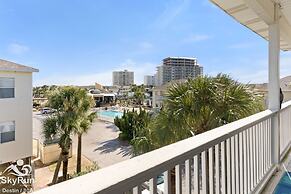 Seascape 4231 2 Bedroom Condo by RedAwning