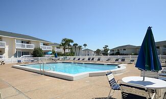 Seascape 4231 2 Bedroom Condo by RedAwning