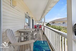 Seascape 4231 2 Bedroom Condo by RedAwning