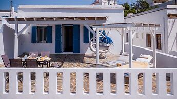 The Veranda of Gavrion - Deluxe Cycladic House
