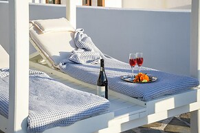 The Veranda of Gavrion - Deluxe Cycladic House