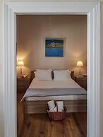 The Veranda of Gavrion - Deluxe Cycladic House