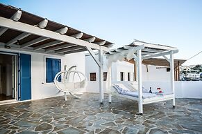 The Veranda of Gavrion - Deluxe Cycladic House