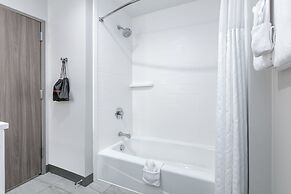 Holiday Inn Express & Suites Dallas – Plano North by IHG