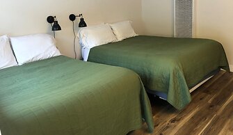 Sierra Inn on the River