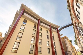 B&B Hotel Genova City Center