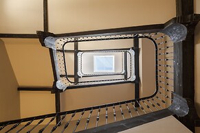 Palacio Tirso De Molina