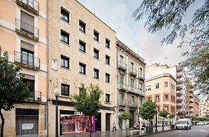Apartaments Rambla 68