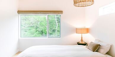 KARUIZAWA Funny hours