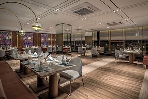 Oakwood Premier Phnom Penh