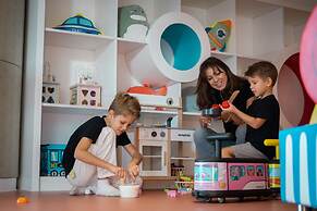 Oakwood Premier Phnom Penh