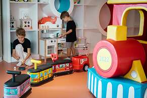 Oakwood Premier Phnom Penh