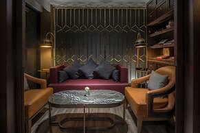 Oakwood Premier Phnom Penh