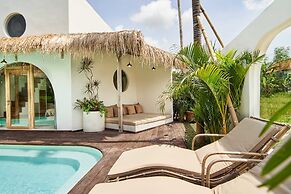 Stunning 4BR Villa With Rice Field View in Umalas