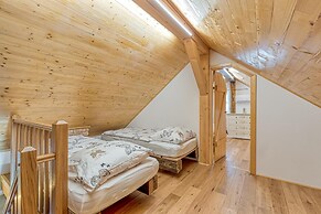 Old House Knezovo With Lovely View