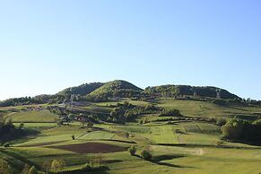 Old House Knezovo With Lovely View