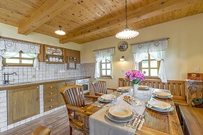 Old House Knezovo With Lovely View