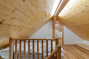 Old House Knezovo With Lovely View