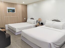 Pearl Beach Hotel Quy Nhon
