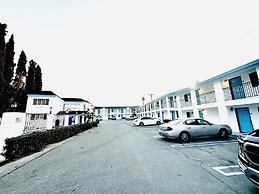 Casa Blanca Hotel & Suites Orange