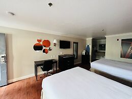 Casa Blanca Hotel & Suites Orange