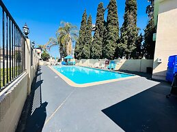 Casa Blanca Hotel & Suites Orange