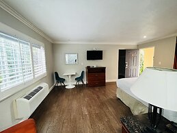 Casa Blanca Hotel & Suites Orange