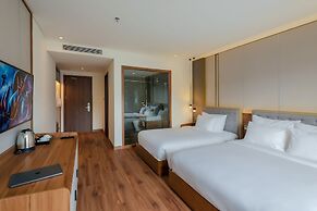 The Tahiti Beach Hotel