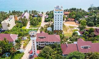The Tahiti Beach Hotel