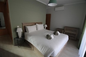 Captivating 3-bed House in Conceicao de Tavira