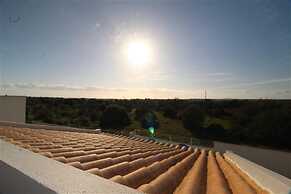 Captivating 3-bed House in Conceicao de Tavira