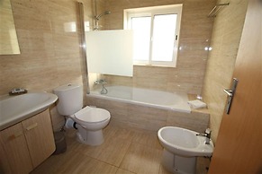 Captivating 3-bed House in Conceicao de Tavira