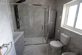 Captivating 3-bed House in Conceicao de Tavira