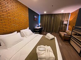 Bricks Hotel