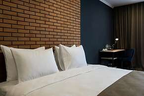 Bricks Hotel