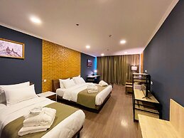Bricks Hotel