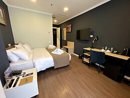 Bricks Hotel
