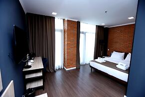 Bricks Hotel