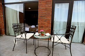 Bricks Hotel