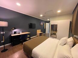 Bricks Hotel