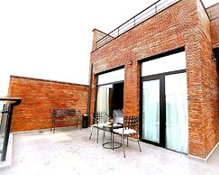 Bricks Hotel