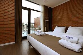 Bricks Hotel