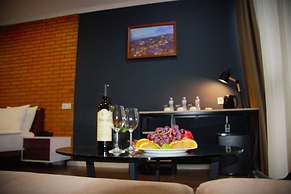 Bricks Hotel