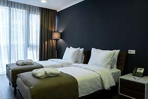 Bricks Hotel