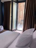 Bricks Hotel