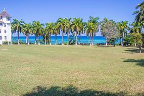 Malibu ocean View Studio