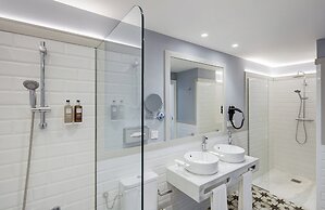 Sercotel Granada Suites